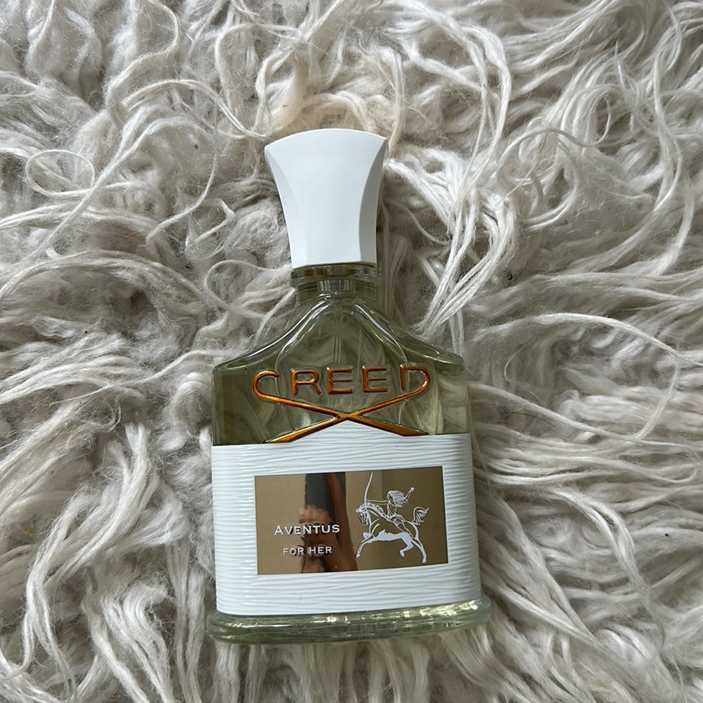 Aventes for her Creed perfume